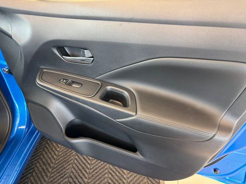 Used 2020 Nissan Versa SV FWD image 24