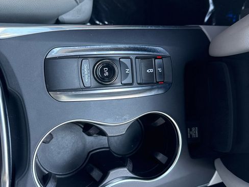 Used 2018 Acura MDX SH-AWD image 25