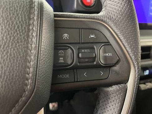 Certified 2025 Toyota Tacoma TRD Sport AWD/4WD image 29