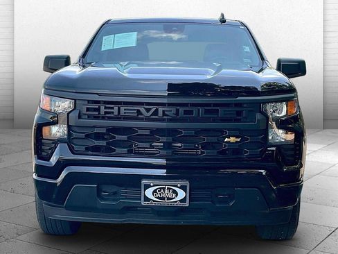 Used 2025 Chevrolet Silverado 1500 Custom AWD/4WD image 2