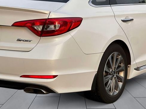 Used 2015 Hyundai Sonata Sport w/ Option Group 04 image 8