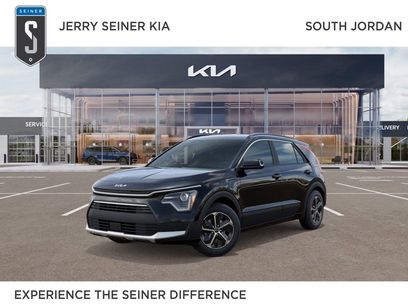 New 2025 Kia Niro EX w/ EX Cold Weather Package