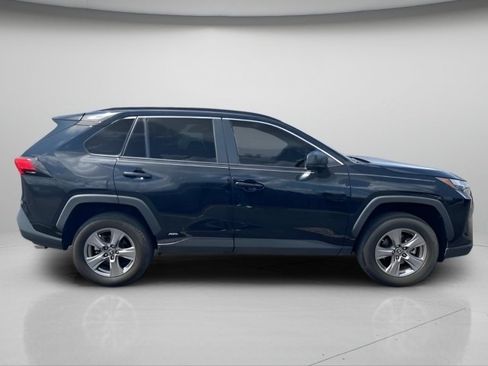 Used 2024 Toyota RAV4 LE AWD/4WD image 6