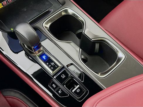 Used 2025 Lexus NX 350h AWD w/ Premium Package image 17