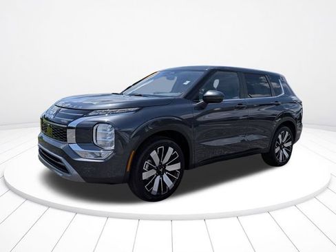 New 2026 Mitsubishi Outlander SE FWD image 7