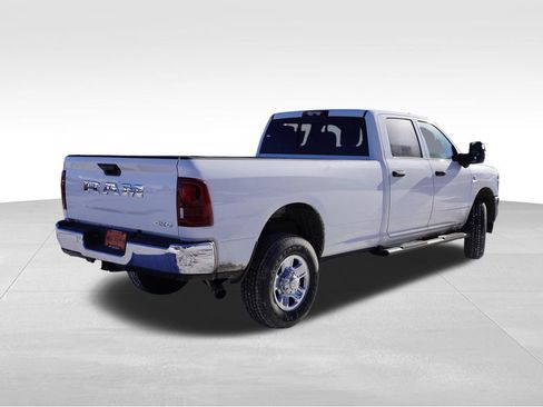 New 2026 RAM 2500 Tradesman AWD/4WD image 3
