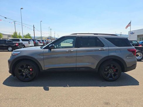 Certified 2023 Ford Explorer ST w/ Equipment Group 401A AWD/4WD image 2