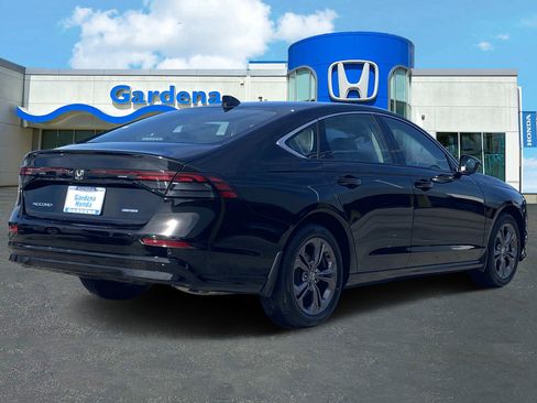 New 2026 Honda Accord EX-L image 6