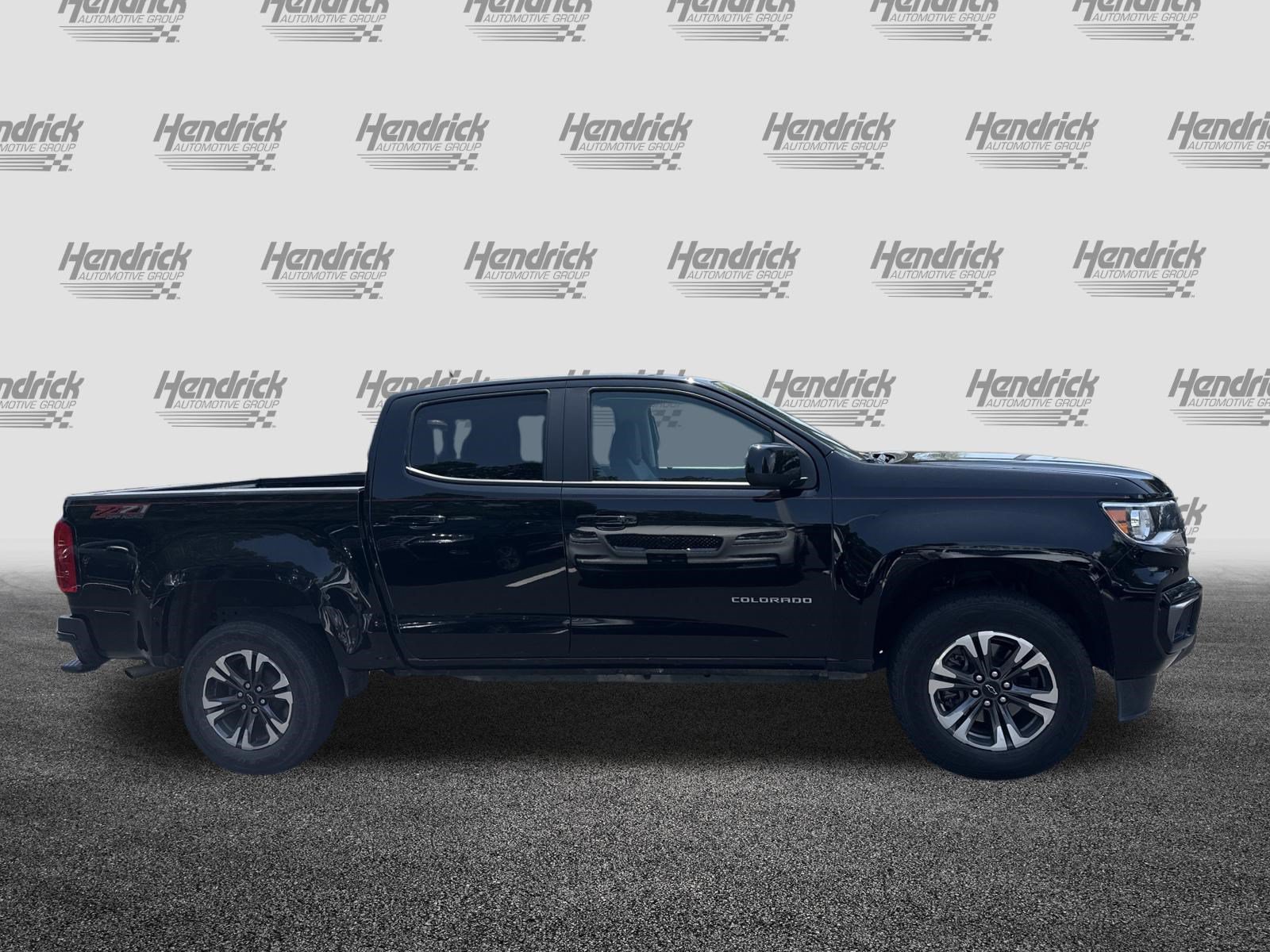 Used 2022 Chevrolet Colorado Z71 AWD/4WD image 11