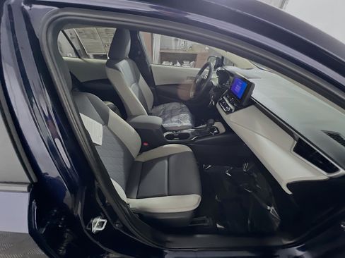Used 2024 Toyota Corolla LE image 31