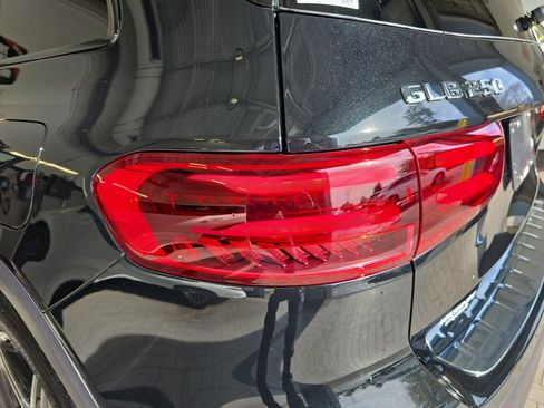 New 2026 Mercedes-Benz GLB 250 image 35