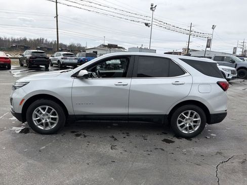 Used 2022 Chevrolet Equinox LT AWD/4WD image 7