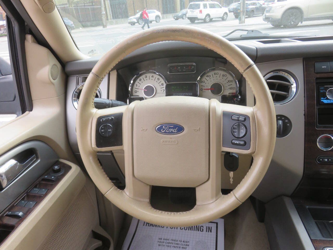 Used 2014 Ford Expedition EL XLT w/ Equipment Group 202A AWD/4WD image 14