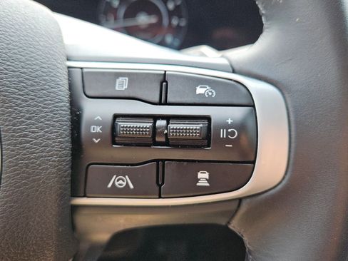Certified 2025 Kia Sportage SX FWD image 29