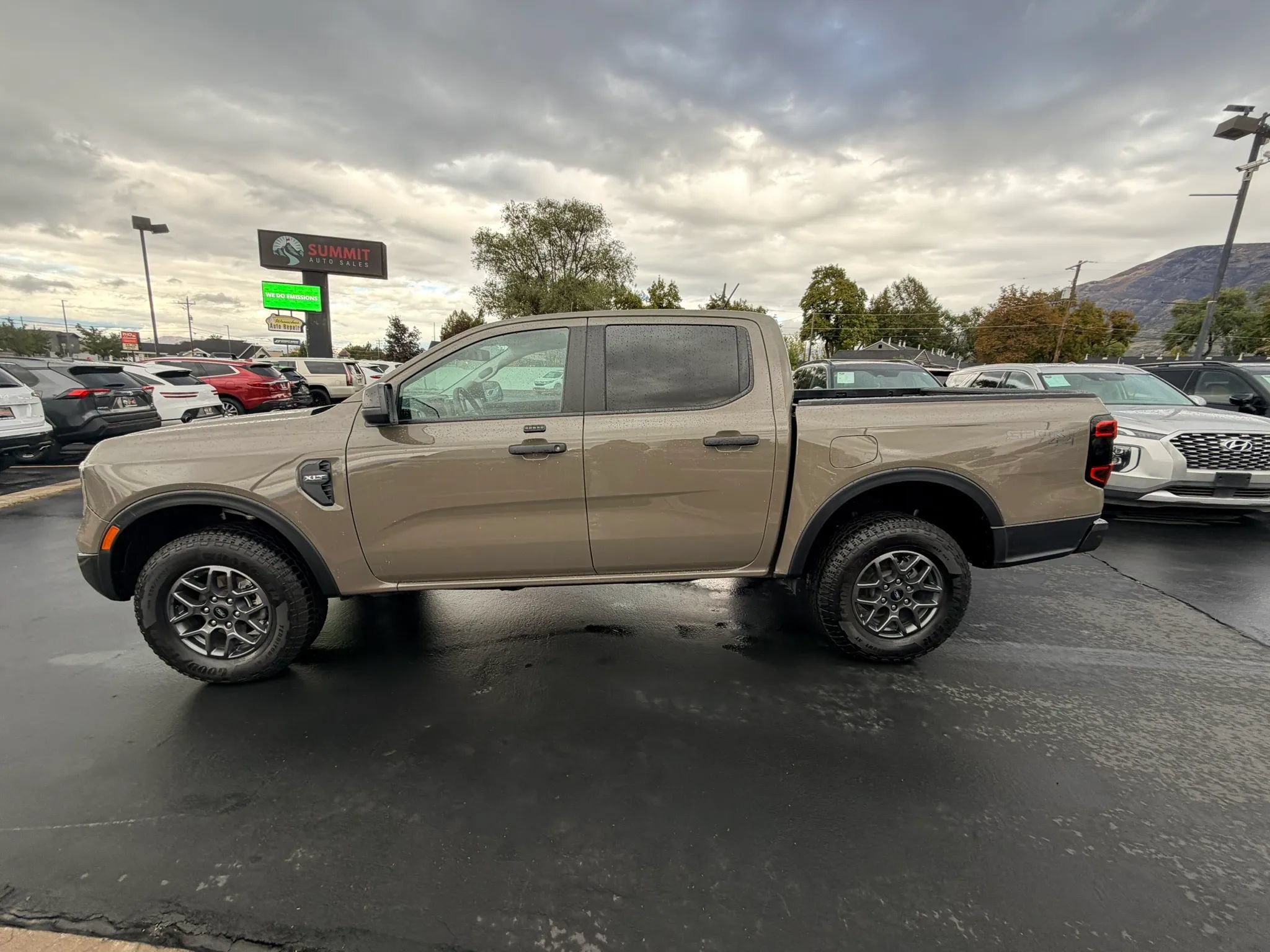 Used 2025 Ford Ranger XLT w/ Trailer Tow Package AWD/4WD image 6