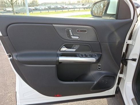 Used 2026 Mercedes-Benz GLA 250 GLA 250 image 11