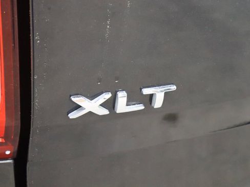 Used 2015 Ford Explorer XLT w/ Equipment Group 202B image 44