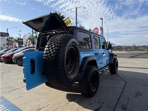 Used 2021 Jeep Wrangler Unlimited Sport AWD/4WD image 24