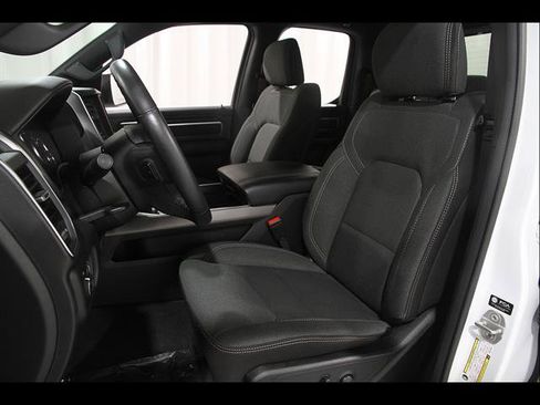 Used 2024 RAM 1500 Big Horn AWD/4WD image 5