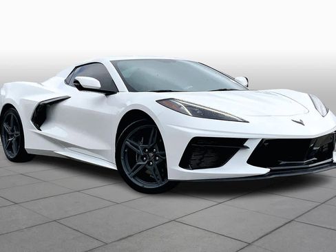 Used 2022 Chevrolet Corvette Stingray Preferred Conv w/ 2LT image 3