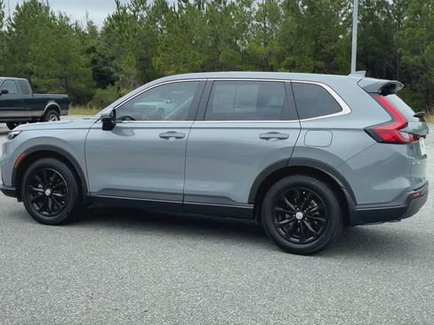 Used 2025 Honda CR-V EX-L image 6