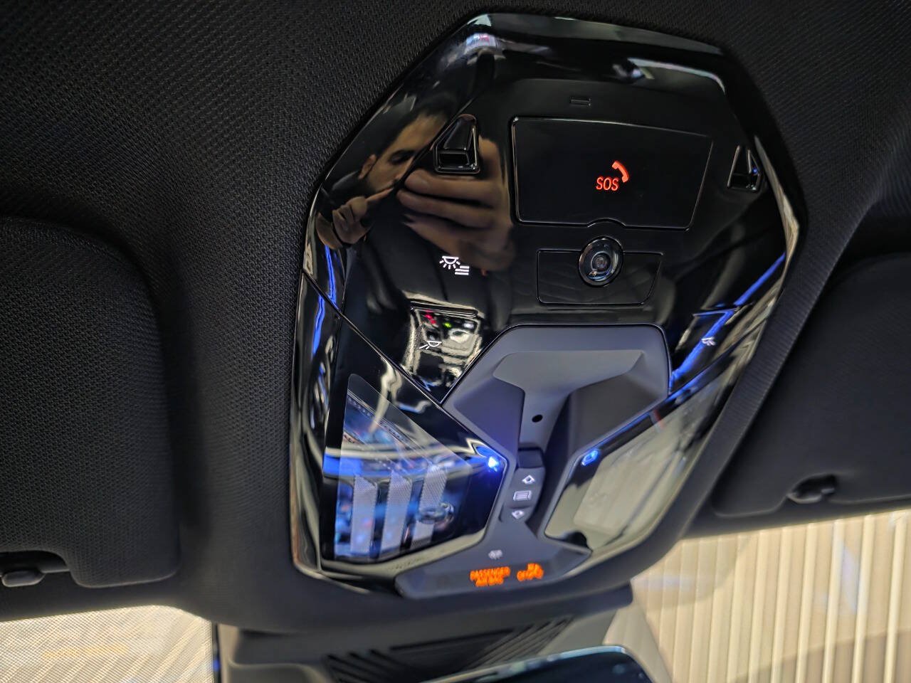 Used 2026 BMW 740i RWD image 40