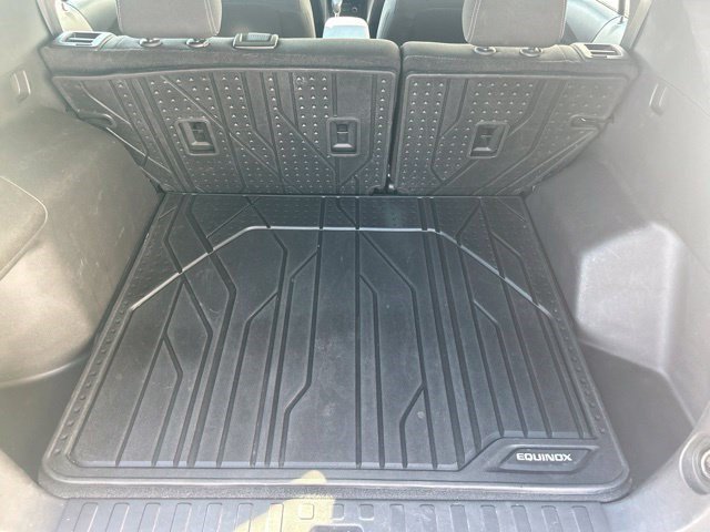 Used 2022 Chevrolet Equinox LS w/ LPO, Floor Liner Package FWD image 38