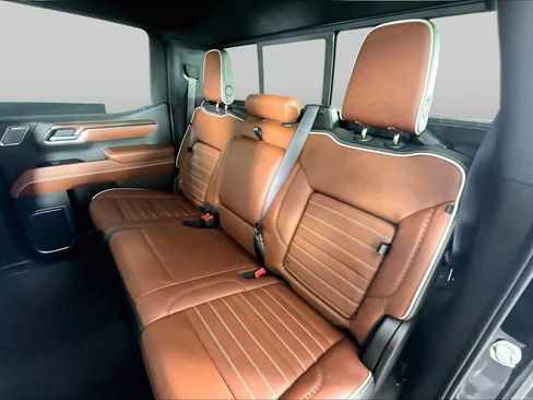 Certified 2023 GMC Sierra 1500 Denali Ultimate AWD/4WD image 19