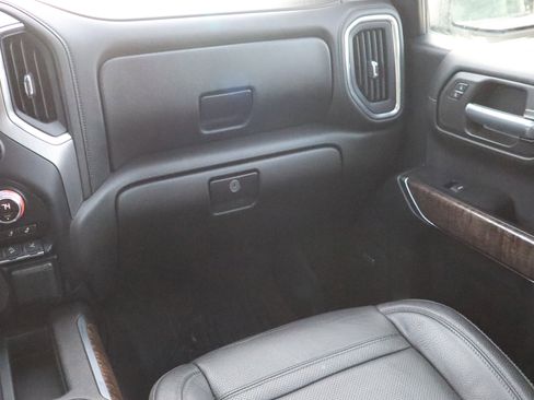 Used 2019 GMC Sierra 1500 Denali w/ Denali Ultimate Package image 10