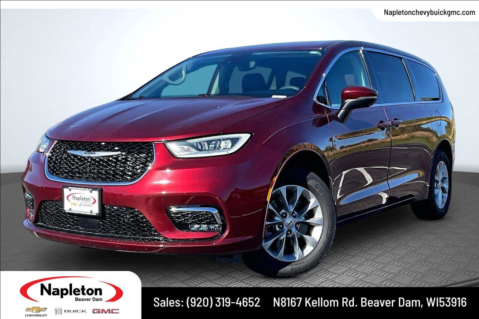 Used 2023 Chrysler Pacifica Touring-L AWD/4WD image 1