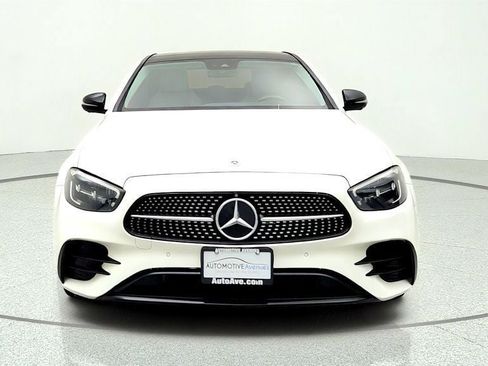 Used 2021 Mercedes-Benz E 350 4MATIC Sedan w/ Premium Package image 2