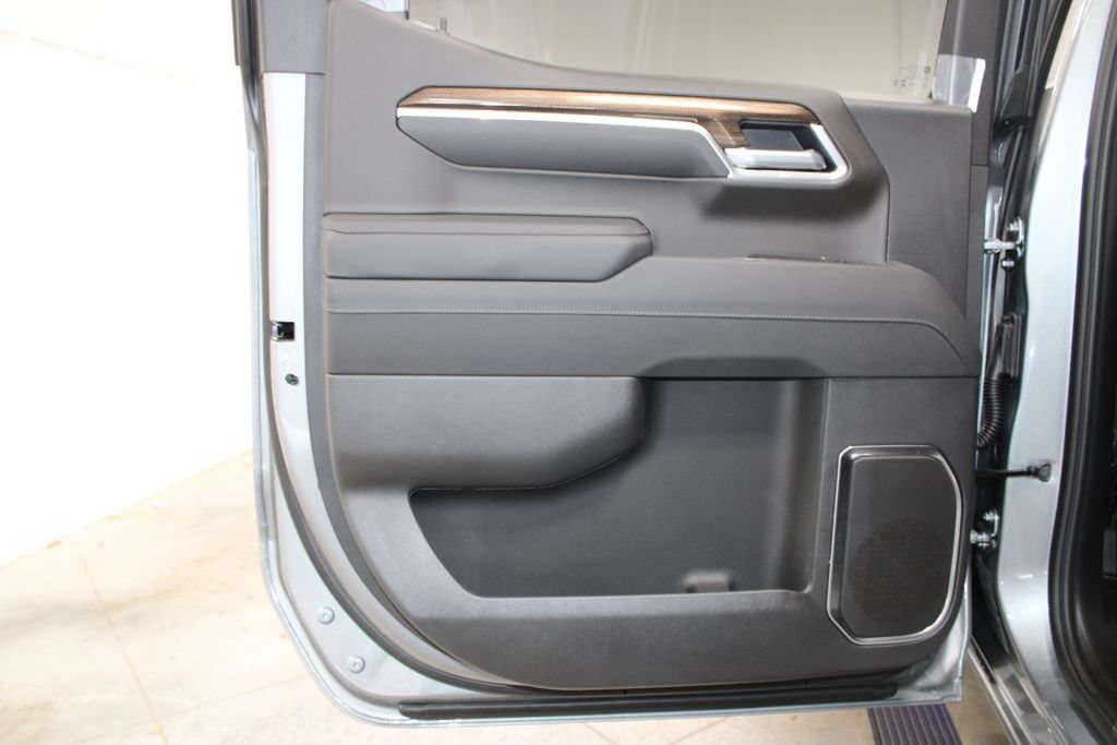 New 2026 Chevrolet Silverado 1500 RST AWD/4WD image 43