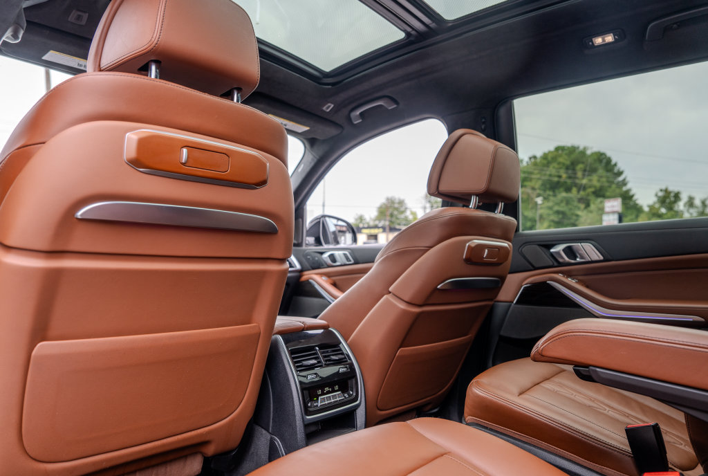 Used 2024 BMW X7 xDrive40i w/ Executive Package AWD/4WD image 22