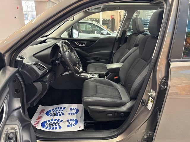 Used 2021 Subaru Forester Premium AWD/4WD image 22