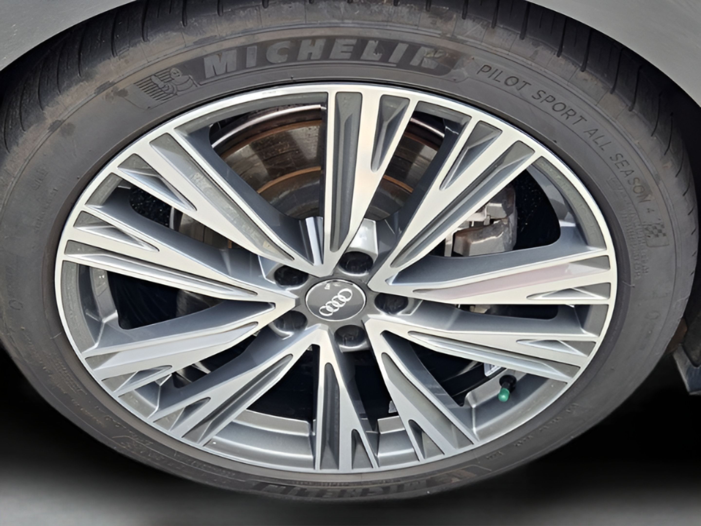 Used 2019 Audi A6 3.0T Premium Plus AWD/4WD image 29