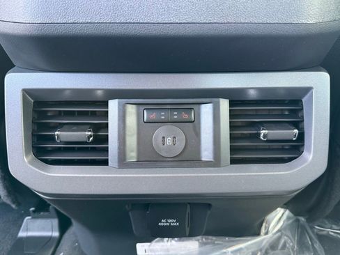 New 2026 Ford F350 4x4 Crew Cab Super Duty image 32