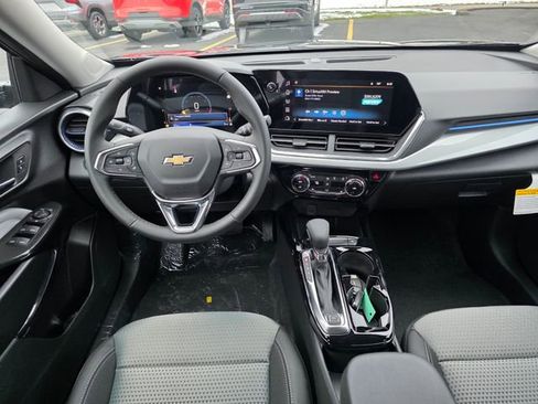 New 2026 Chevrolet Trax LT w/ LT Convenience Package image 21