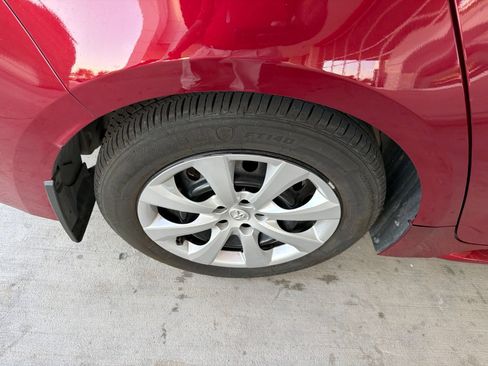 Used 2025 Toyota Corolla LE FWD image 16