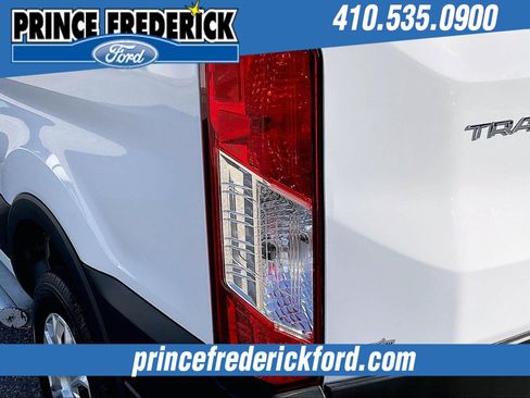 Used 2024 Ford Transit 250 Low Roof w/ Exterior Upgrade Package image 25
