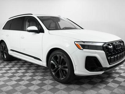 New 2025 Audi Q7 3.0T Premium Plus