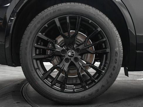 New 2025 Maserati Grecale Modena image 19