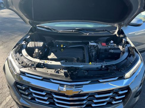 Used 2025 Chevrolet Equinox LT image 28