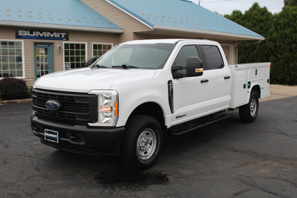 Used 2024 Ford F250 XL w/ XL Off-Road Package AWD/4WD image 1