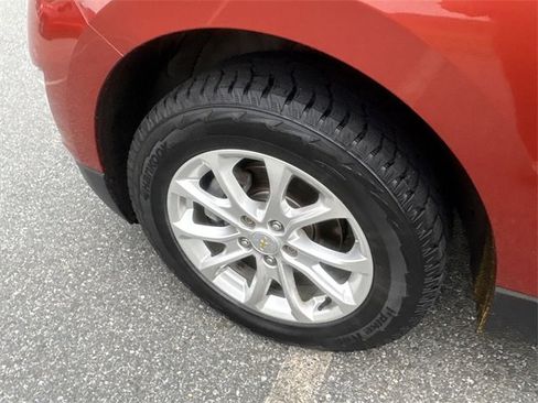 Used 2020 Chevrolet Equinox LS w/ LS Convenience Package image 34