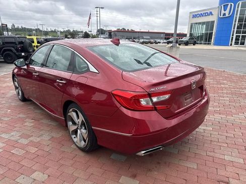 Used 2020 Honda Accord Touring image 7