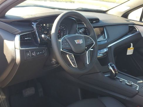 New 2025 Cadillac XT5 Premium Luxury w/ Technology Package image 11