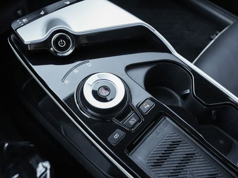 Used 2023 Kia EV6 GT-Line image 17