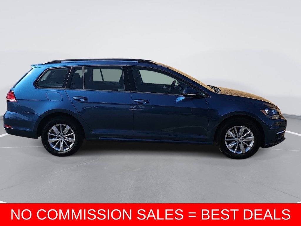Used 2019 Volkswagen Golf S w/ Driver Assistance Package FWD image 2