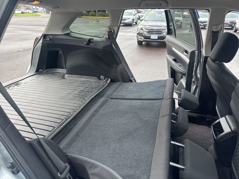 Used 2012 Subaru Outback 2.5i Premium w/ All-Weather Pkg image 18