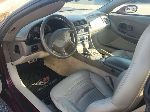 Used 2003 Chevrolet Corvette Convertible w/ Preferred Equipment Group1 image 15